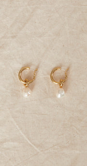 Pearl Earrings - Gold