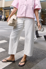 Lola Cropped Barrel Jean - White