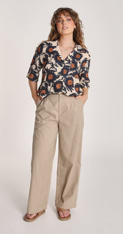 Carrie Linen Blend Pant - Camel