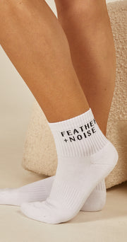Essential Ankle Socks - White