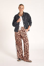 Casey Pant - Bold Leopard