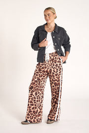 Casey Pant - Bold Leopard
