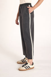 Tessa Cropped Denim Pant - Black
