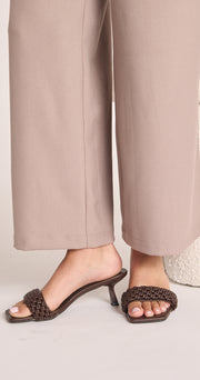 Michelle Heel - Chocolate