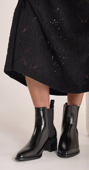 Novalee Boot - Black Shine