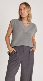 Jasper Knitted Vest - Grey Marle