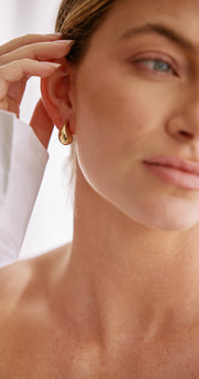 Ebony Stud Earrings - Gold