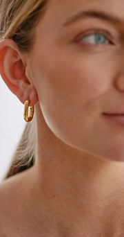 Beth Hoop Earrings - Gold
