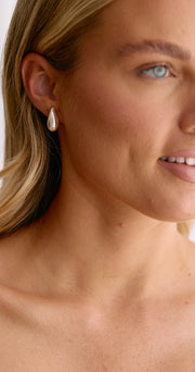 Ebony Stud Earrings - Silver
