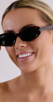 Kirra Sunglasses - Tort