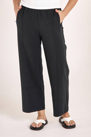 Noah Cropped Pant - Black