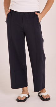 Noah Cropped Pant - Navy