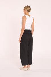 Charlie Cropped Barrel Pant - Black