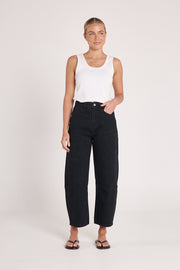 PRE-ORDER Lola Cropped Barrel Jean - Black