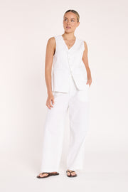 PRE-ORDER Vienna Vest - White