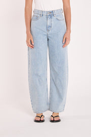 Lola Barrel Jean - Summer Blue