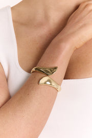 Willow Bangle - Gold