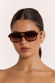 Airlie Sunglasses - Dark Tort