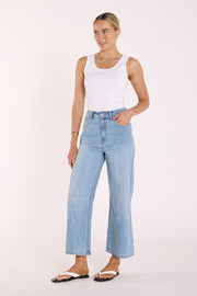 Cassie Cropped Leg Jean - Light Blue