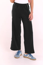 Noah Cropped Pant - Black Piping