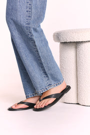 Zenobia Slide - Black