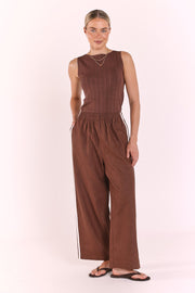 Lilly Boat Neck Tank - Chocolate