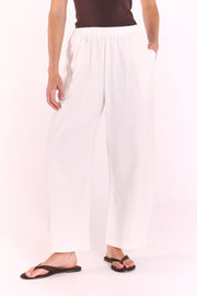 PRE-ORDER Eleanor Barrel Pant - White