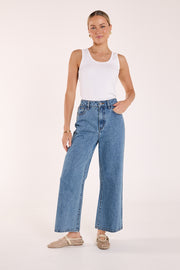 Stevie Cropped Jean - Deep Blue