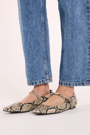 Fion Flat - Cream Snake