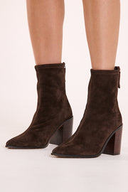 Chamonix Boot - Chocolate Suede