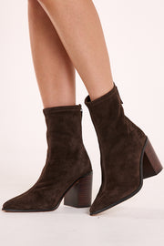 Chamonix Boot - Chocolate Suede