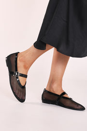 Jaylah Flat - Black