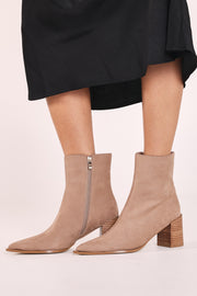 Dessie Boot - Porcini Suede