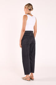 PRE-ORDER Lola Cropped Barrel Jean - Washed Black