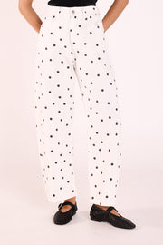 Lola Barrel Jean - Black Spot