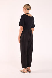 Andie Cropped Barrel Pant - Black