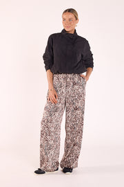 Kiara Pant - Leopard