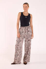 Kiara Pant - Leopard