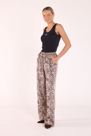 Kiara Pant - Leopard