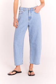 Lola Cropped Barrel Jean - Summer Blue