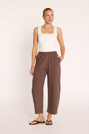 Eleanor Barrel Pant - Chocolate