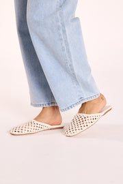 Lucinda Flat - Cloud