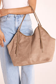 Cassandra Shoulder Bag - Fossil Suede