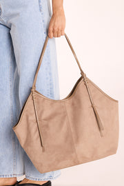 Cassandra Shoulder Bag - Fossil Suede