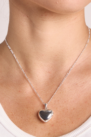 Remi Small Heart Necklace - Silver