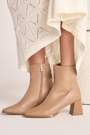 Alania Boot - Almond