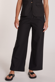 Cameron Cropped Pant - Black