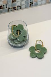 Handmade Daisy Keyring - Green