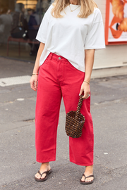 Lola Cropped Barrel Jean - Poppy
