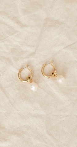 Pearl Earrings - Gold